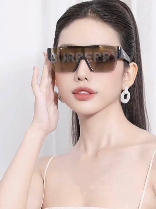 Burberry BE4291 421387 Shield Sunglasses - Matte Grey / Dark Grey main image 11